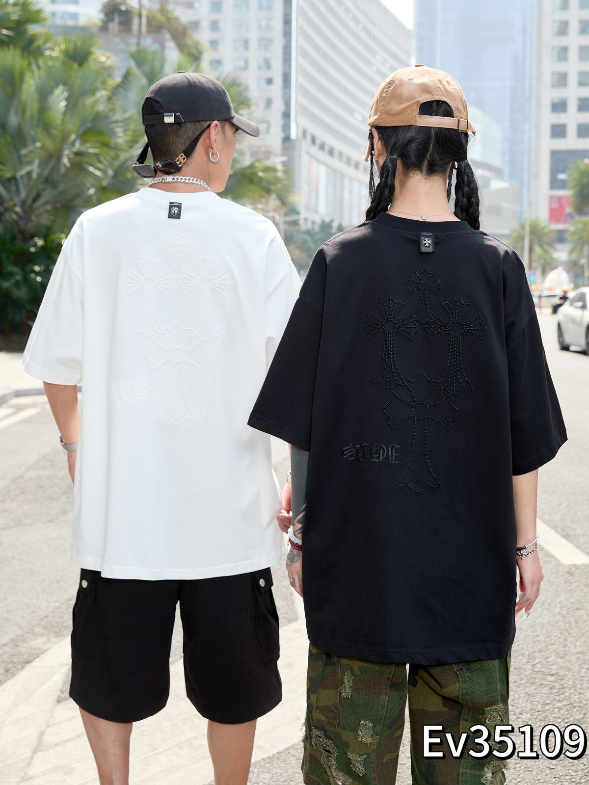 R/NECK T SHIRT EMBOSED PATTERN_35109