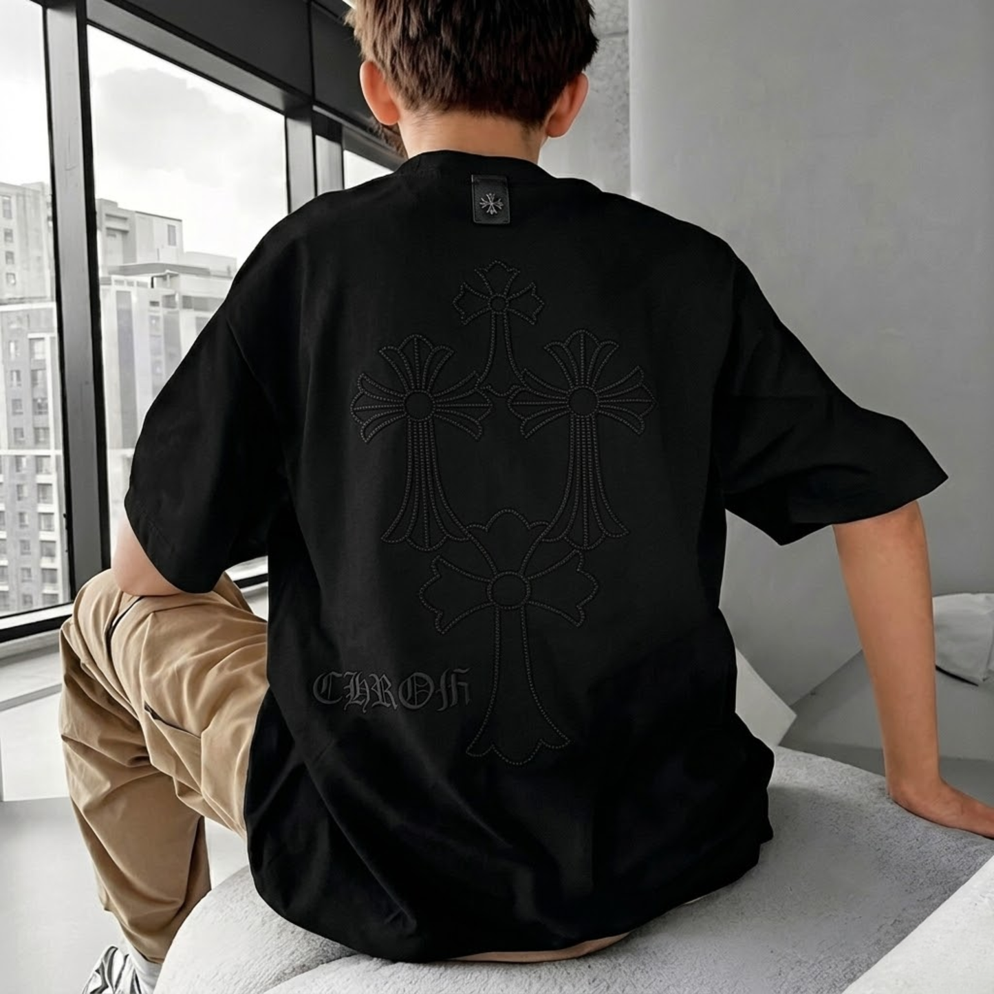 R/NECK T SHIRT EMBOSED PATTERN_35109